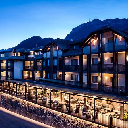 Hotel Christof Appiano Sulla Strada Del Vino Bagian luar foto
